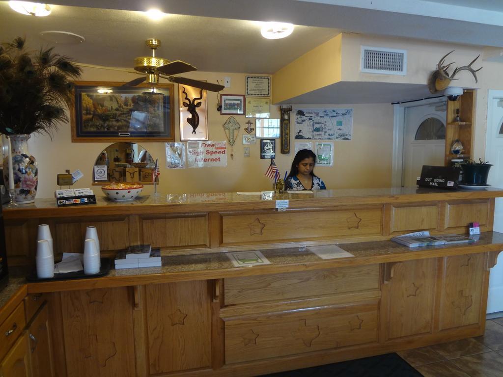 Antlers Inn Goliad Zewnętrze zdjęcie