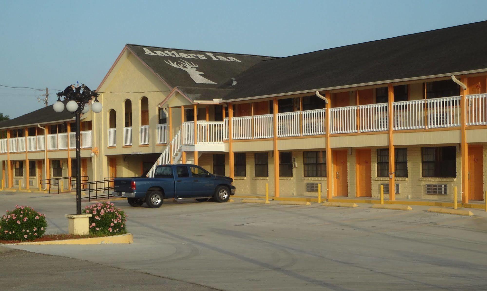 Antlers Inn Goliad Zewnętrze zdjęcie
